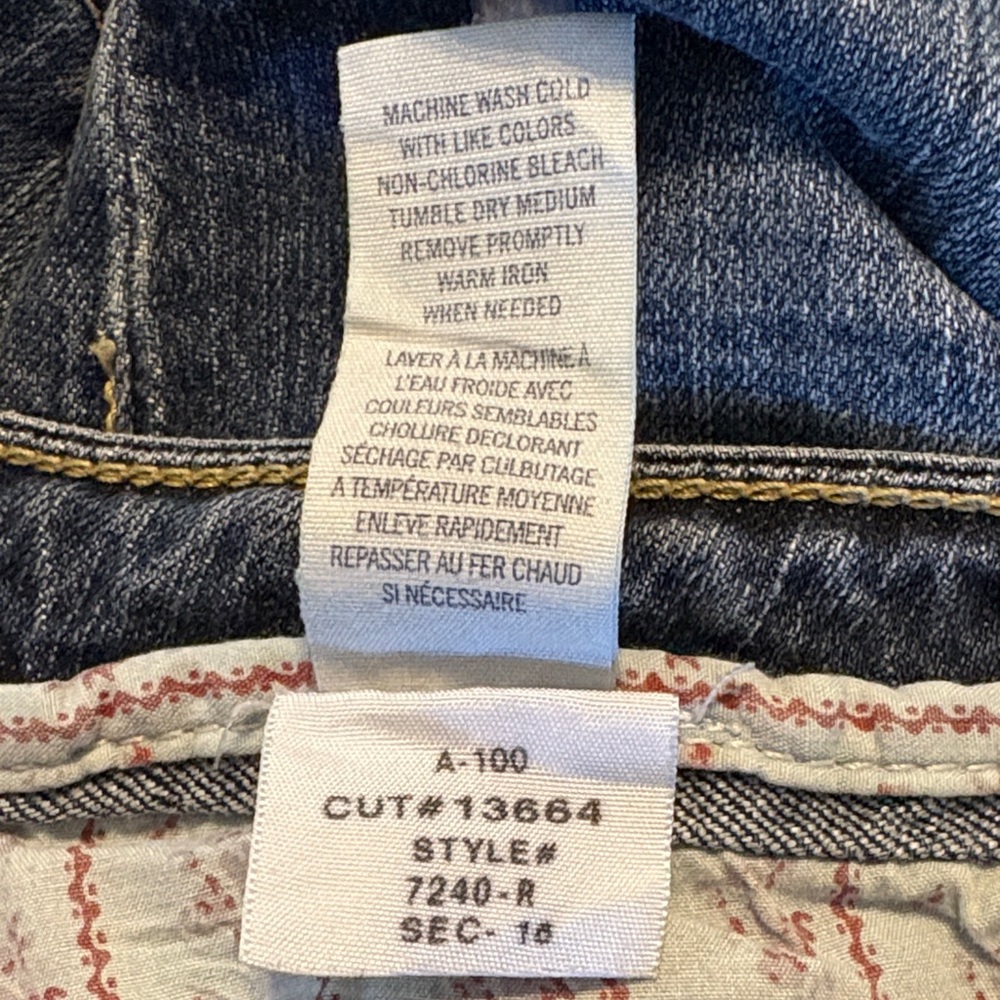 Great Condition- American Eagle Outfitters Denim Capris - Sz 10 - Picture 14 of 14